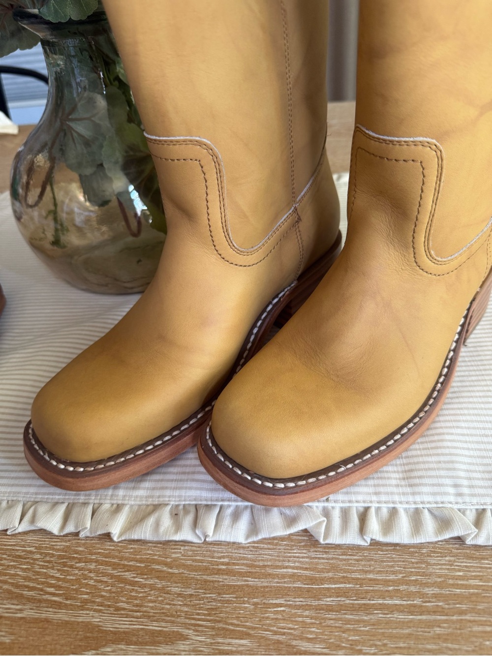 Frye Campus 14L Boots – Banana Yellow Leather – Size 8 - Picture 9 of 9